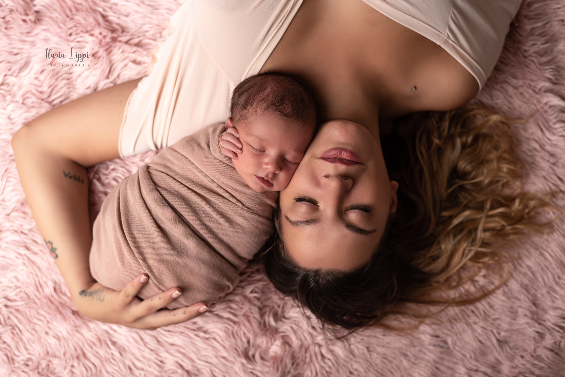 fotografo livorno gravidanza bambini newborn ilaria lippi